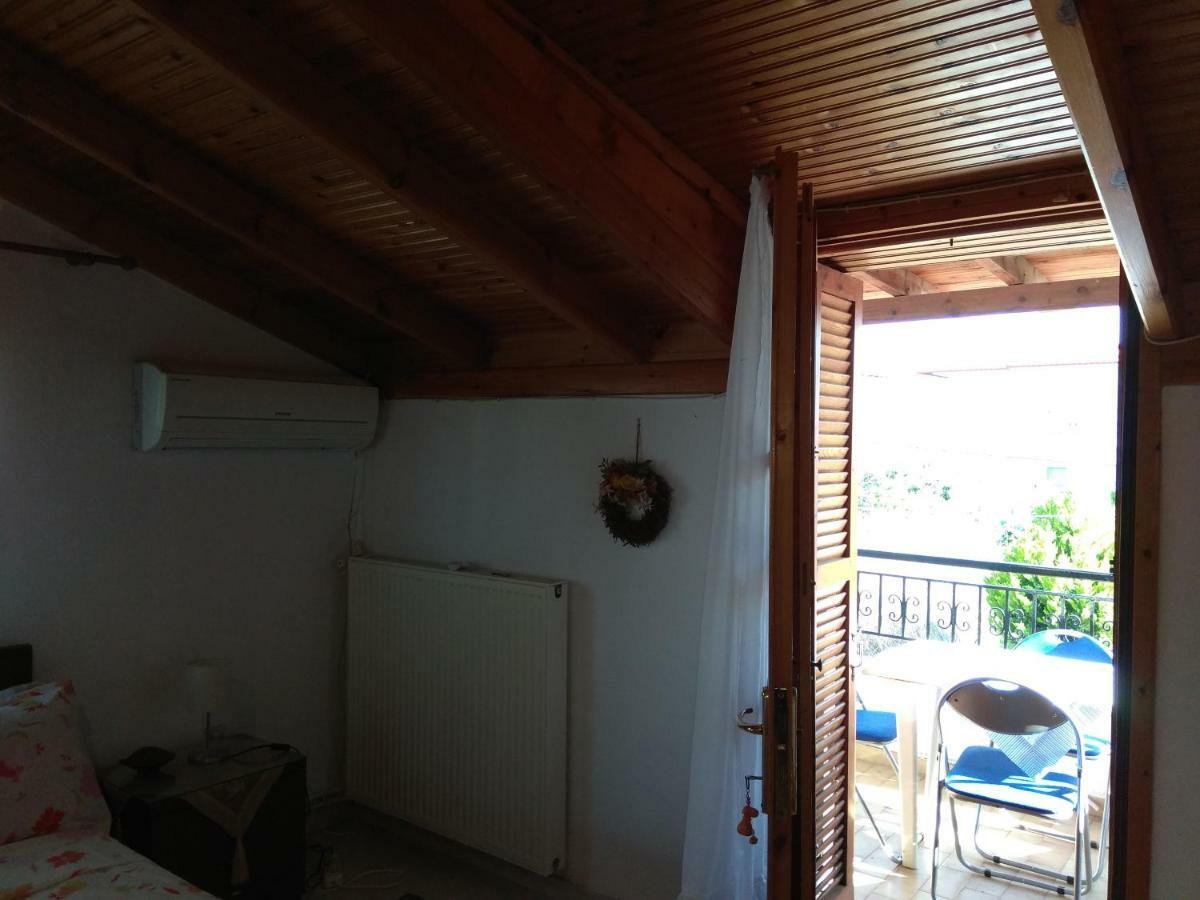 הוילה פראליה דיוניסיו Family Seaside House In Mouries מראה חיצוני תמונה